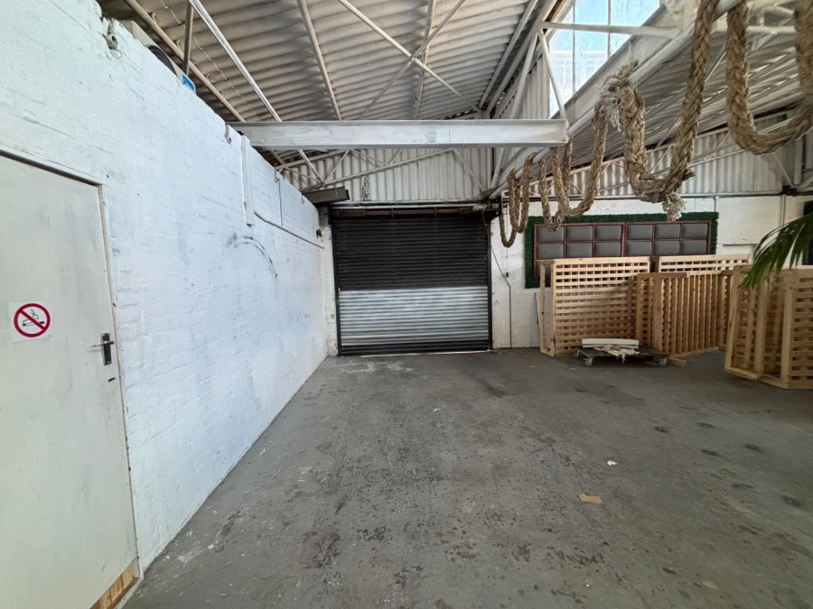 To Let commercial Property for Rent in Paarden Eiland Western Cape